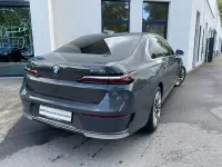 Gebraucht BMW i7 M Sport 400 kW (544 PS) 2025 Dravitgrau Limousine