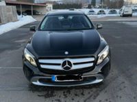Gebraucht Mercedes GLA200 156 PS (114 kW) 2015 Schwarz SUV