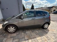 Gebraucht Mercedes A160 95 PS (69 kW) 2011 Grau Limousine