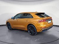 Gebraucht Audi Q8 Business 286 PS (210 kW) 2023 Orange SUV