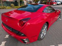 Gebraucht Ferrari California 460 PS (338 kW) 2012 Rot Cabrio