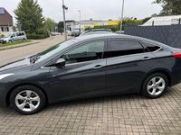 Gebraucht Hyundai i40 Style 136 PS (100 kW) 2012 Grau Limousine