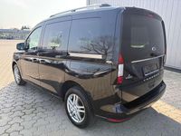 Gebraucht Ford Tourneo Titanium 122 PS (89 kW) 2024 Ink black Kombi