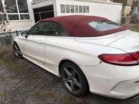 Gebraucht Mercedes C200 AMG line 184 PS (135 kW) 2018 Weiß Cabrio