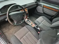 Gebraucht Mercedes E220 150 PS (110 kW) 1994 Kombi