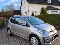 Gebraucht VW up! 68 PS (50 kW) 2021 Silber Kleinwagen