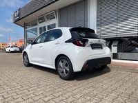 Neu Mazda 2 Exclusive-Line 116 PS (85 kW) 2025 Weiß Limousine