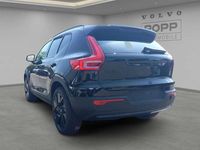 Neu Volvo XC40 Plus 163 PS (119 kW) 2026 Onyx black SUV