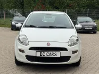 Gebraucht Fiat Punto 69 PS (50 kW) 2015 Weiß Kleinwagen