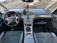 Gebraucht Ford S-MAX Titanium 140 PS (102 kW) 2007 Silber Van / Kleinbus