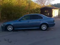 Gebraucht BMW 525 163 PS (119 kW) 2000 Blau Limousine