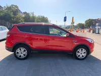 Gebraucht Ford Kuga Trend 150 PS (110 kW) 2016 Rot SUV