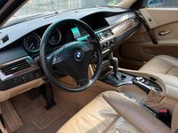 Gebraucht BMW 525 218 PS (160 kW) 2005 Grün Limousine