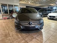 Gebraucht Mercedes B180 122 PS (89 kW) 2012 Grau Van / Kleinbus