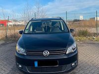 Gebraucht VW Touran 140 PS (102 kW) 2012 Schwarz Van / Kleinbus