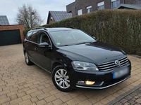 Gebraucht VW Passat 105 PS (77 kW) 2012 Schwarz Kombi