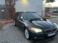 Gebraucht BMW 525 204 PS (150 kW) 2011 Grau Kombi