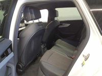 Gebraucht Audi A4 S-Line 204 PS (150 kW) 2024 Weiß Kombi