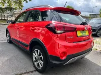 Gebraucht Hyundai i20 Active 101 PS (74 kW) 2019 Rot Kleinwagen