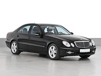 Gebraucht Mercedes E300 Avantgarde 211 PS (155 kW) 2009 Schwarz Limousine