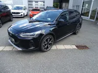 Gebraucht Ford Focus Active X 155 PS (114 kW) 2022 Obsidianschwarz (metallic) Kombi