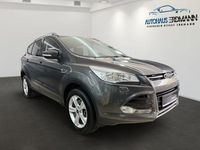 Gebraucht Ford Kuga Titanium 182 PS (133 kW) 2016 Grau SUV