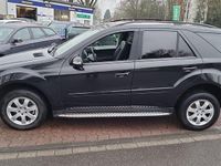 Gebraucht Mercedes ML280 190 PS (139 kW) 2008 Schwarz SUV