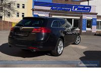 Gebraucht Opel Insignia Cosmo 179 PS (131 kW) 2010 Graphitschwarz/carbon flash/mi Kombi