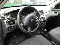 Gebraucht Ford Focus 101 PS (74 kW) 2003 Blau metallic Kombi