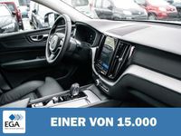 Gebraucht Volvo XC60 Plus 455 PS (334 kW) 2024 Weiß metallic SUV