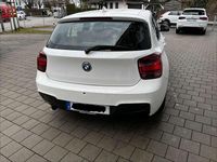 Gebraucht BMW 118 143 PS (105 kW) 2014 Weiß Kleinwagen