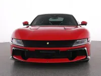 Gebraucht Ferrari 12 Cilindri 831 PS (611 kW) 2025 Rot