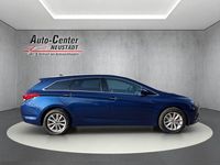 Gebraucht Hyundai i40 Space 135 PS (99 kW) 2018 Blau Kombi