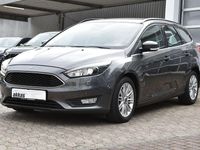 Gebraucht Ford Focus Cool & Connect 125 PS (91 kW) 2017 Grau Limousine