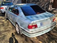 Gebraucht BMW 523 170 PS (125 kW) 1999 Limousine