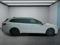Gebraucht VW Passat 150 PS (110 kW) 2025 Weiß Kombi