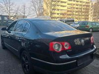 Gebraucht VW Passat 140 PS (102 kW) 2007 Schwarz Limousine