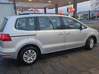 Gebraucht VW Sharan 140 PS (102 kW) 2013 Silber Van / Kleinbus