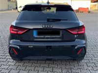 Gebraucht Audi A1 Comfort 150 PS (110 kW) 2023 Schwarz SUV