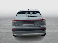 Gebraucht Audi Q4 e-tron Advanced 150 kW (204 PS) 2023 Kieselgrau SUV