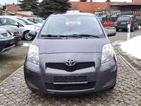 Gebraucht Toyota Yaris 69 PS (50 kW) 2009 Grau Limousine