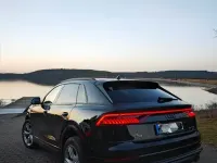 Używany Audi Q8 Competition 340 KM (250 kW) 2020 Czarny SUV