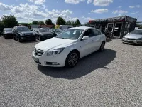 Gebraucht Opel Insignia Sport 220 PS (161 kW) 2010 Schneeweiss/summitwhite/arctic Limousine