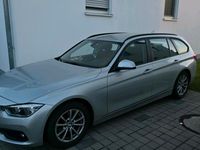 Gebraucht BMW 320 Advantage 163 PS (119 kW) 2018 Silber Kombi