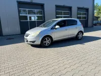 Gebraucht Opel Corsa Edition 87 PS (63 kW) 2010 Silber Kleinwagen