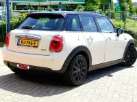 Gebraucht Mini Cooper Business 136 PS (100 kW) 2015 Weiß Kleinwagen