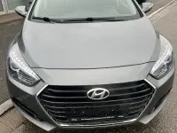 Gebraucht Hyundai i40 Classic 135 PS (99 kW) 2017 Grau Limousine