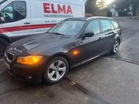 Gebraucht BMW 320 Sport Line 163 PS (119 kW) 2011 Kombi
