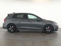 Gebraucht VW Golf VIII GTI 265 PS (194 kW) 2025 Grau Limousine