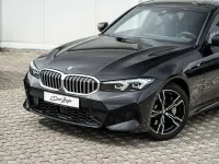 Gebraucht BMW 330 M Sport 286 PS (210 kW) 2025 Saphirschwarzmetallic Limousine